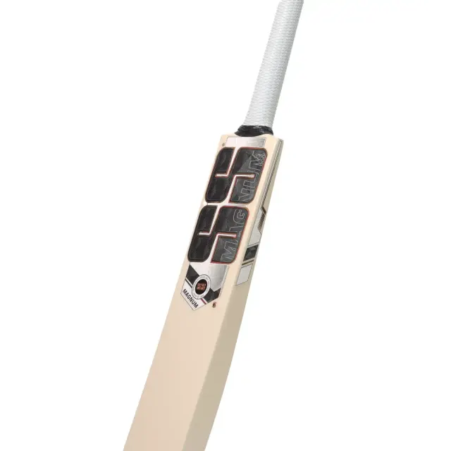 Magnum English Willow Cricket Bat – SS
